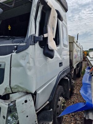 2013 Volvo FM 8x4 Tarmac Spec Tipper