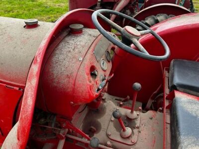 David Brown Super Cropmaster Tractor - 11