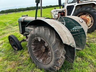 Standard Fordson Tractor - Green - 4