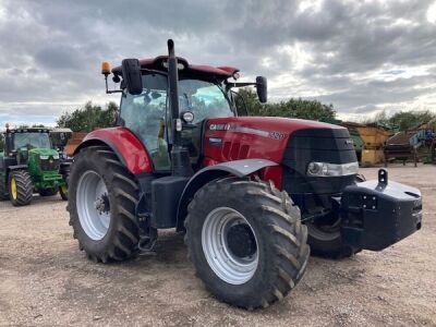 2017 Case 220 Puma 4wd Tractor - 2