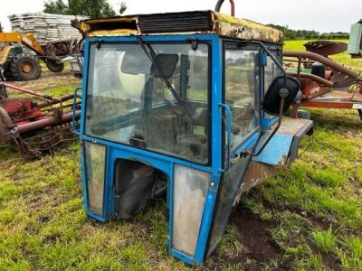 Ford Tractor AP Cab - 2
