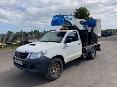 2014 Toyota Hilux Access Platform Pick Up