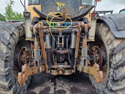 JCB 3185 Fastrac - 11