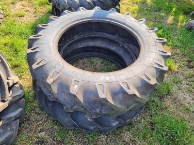 2x 12.4-28 Tyres