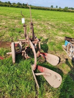 David Brown 2 Furrow Match Plough with Discs - 2