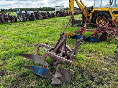 David Brown 2 Furrow Match Plough with Discs - 3