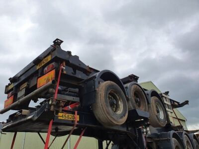 2006 Dennison Triaxle Sliding Skeletal Trailer - 6