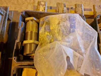 Qty Plumbing Spares - 7