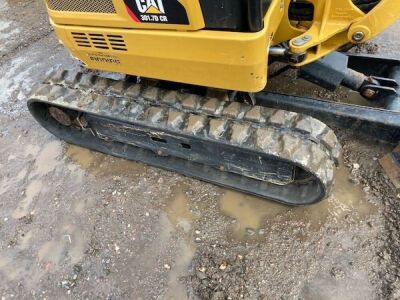 2018 CAT 301.7 DCR Excavator - 17