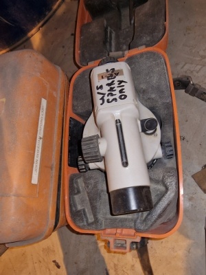 Nikon Site Level, Tripod & Measure - 5