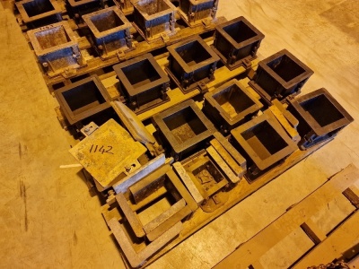 12 x 150mm Concrete Test Molds