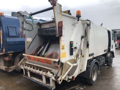 2011 Isuzu N75 190 Easyshift 4x2 Refuse Vehicle - 21