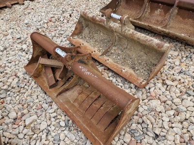 2 x 45mm Pins Buckets - 3