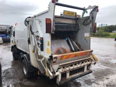 2011 Isuzu N75 190 Easyshift 4x2 Refuse Vehicle - 22