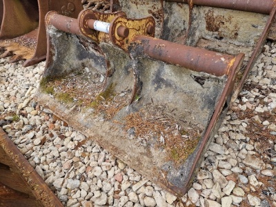 Case 6ft Ditching Bucket - 2