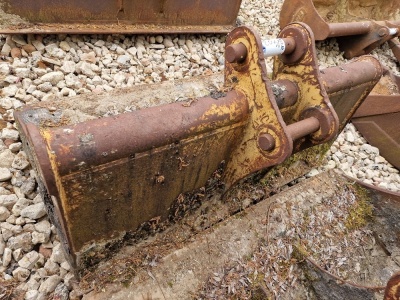 Case 6ft Ditching Bucket - 3