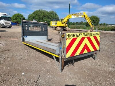 15ft x 6ft10 Transit Flat Body and Tail Lift With Drop Down Sides - 4