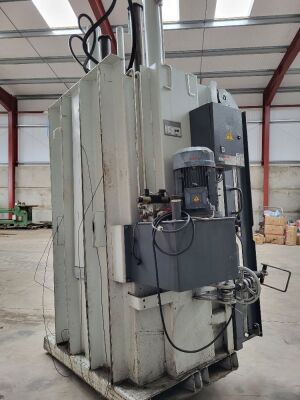 2008 HSM V-Press 860 Plus Baler - 3