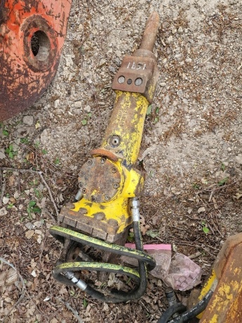 Hydraulic Concrete Breaker Attachment