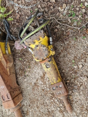 Hydraulic Concrete Breaker Attachment - 2