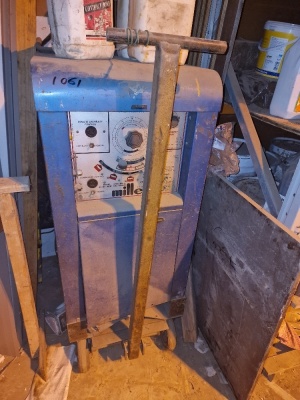 Miller 320A/BPLA AC-DC Inert Gas Welder