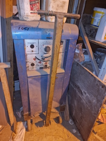 Miller 320A/BPLA AC-DC Inert Gas Welder