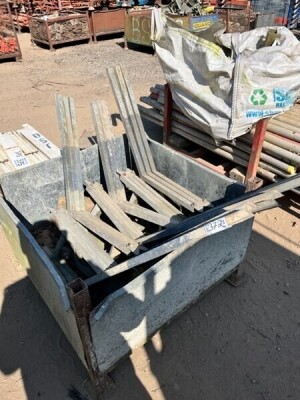 6 x Peri Skydeck Prop Tripods & Stillage - 3