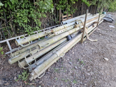 12 x Peri RSS 6.2-10m Push Pull Prop & Stillage