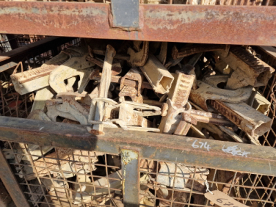100 x Peri BFD Multi Couplers & Stillage - 2