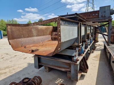 Vibrating Screener Deck   - 9