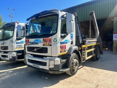 2013 Volvo FL 4x2 Telescopic Skip Loader