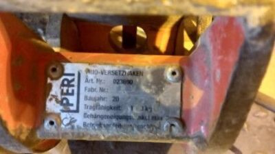 2x Peri Panel Lifting Clamps - 2