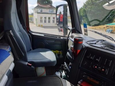 2010 Volvo FH460 6x2 Midlift Tractor Unit - 8