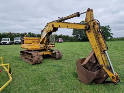 1968 Massey Ferguson 350 Excavator