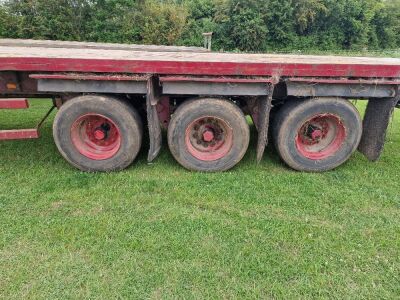 1976 Crane Fruehauf 40ft Triaxle Flat Trailer - 5