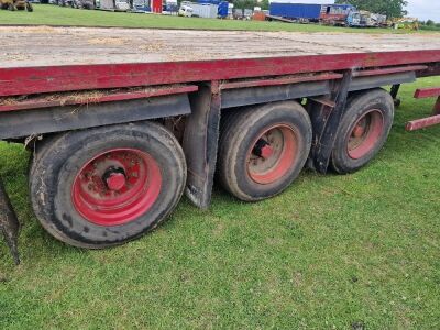 1976 Crane Fruehauf 40ft Triaxle Flat Trailer - 7