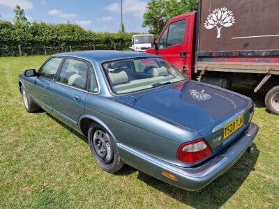 1999 Jaguar XJ8 3.2 Petrol / LPG 4 Door Saloon - 3