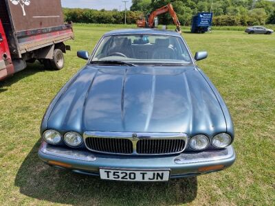 1999 Jaguar XJ8 3.2 Petrol / LPG 4 Door Saloon - 5