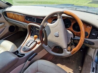 1999 Jaguar XJ8 3.2 Petrol / LPG 4 Door Saloon - 8
