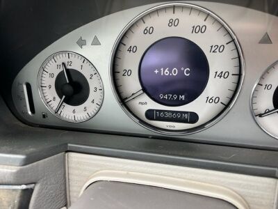 2004 Mercedes E320 CDI - 7