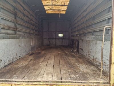 1972 Bedford J4L 4x2 Box Van - 9