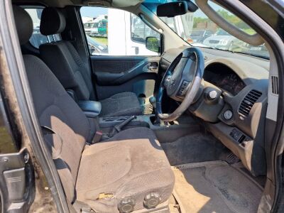 2007 Nissan Navara D40 King Cab Pick Up - 9