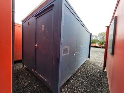 5m x 3m Jack Leg Toilet Block - 4