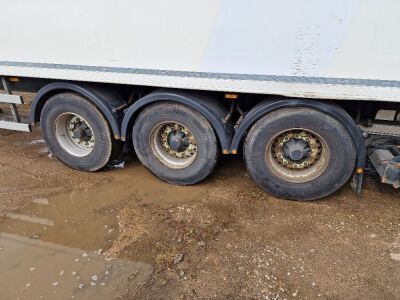 2015 Montracon 13.6m Triaxle Insulated Box Van Trailer - 13