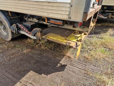 2006 Montracon 13.6m Triaxle Insulated Box Van Trailer - 13