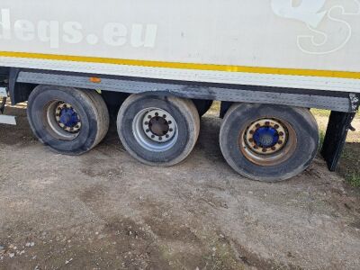 2011 Grays & Adams 13.6m Triaxle Insulated Box Van Trailer - 10