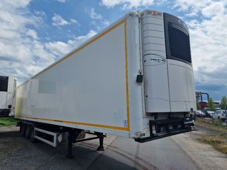 2013 Gray & Adams 13.6m Triaxle Fridge Trailer