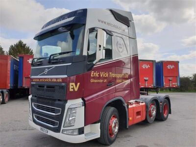 2015 Volvo FH460 Euro 6 6x2 Midlift Tractor Unit - 3