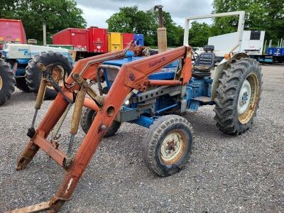 Ford 4000 2WD Tractor - 2