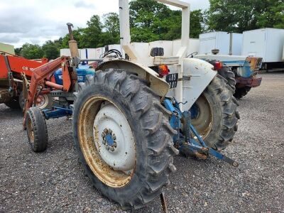 Ford 4000 2WD Tractor - 3